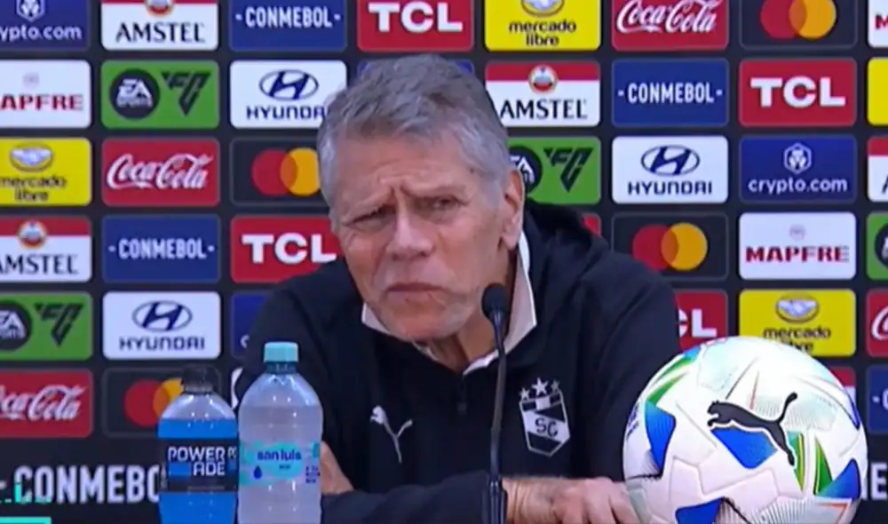 Paulo Autuori fue insultado en el Sporting Cristal vs 2 de Mayo. Foto: captura de YouTube