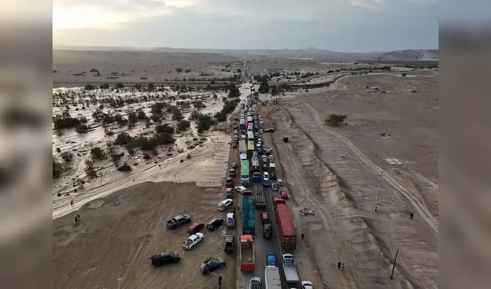Recientes lluvias han afectado la infraestructura vial en varias regiones del país, como la Panamericana Sur en Ica. Recientes lluvias han afectado la infraestructura vial en varias regiones del país, como la Panamericana Sur en Ica.