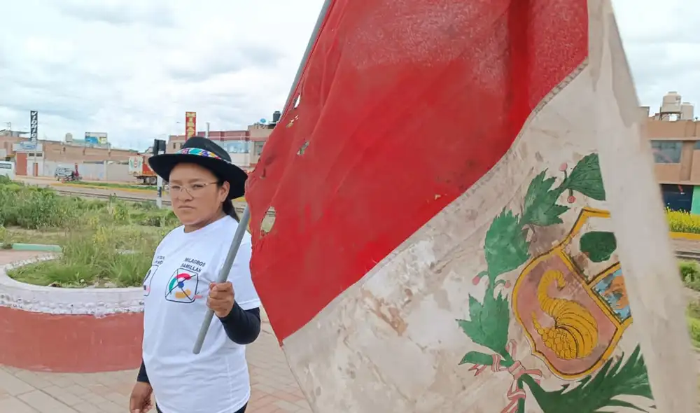 Milagros Samillán se mostró a favor del cambio de constitución. Foto: Liubomir Fernández  - La República.