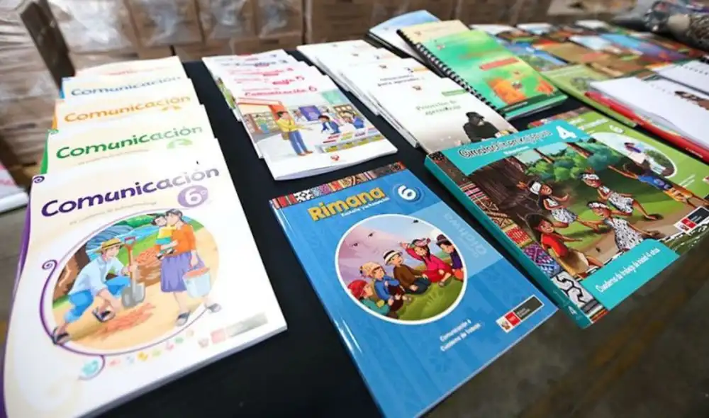 El cronograma establece cuatro periodos académicos y recesos para los estudiantes de colegios públicos.