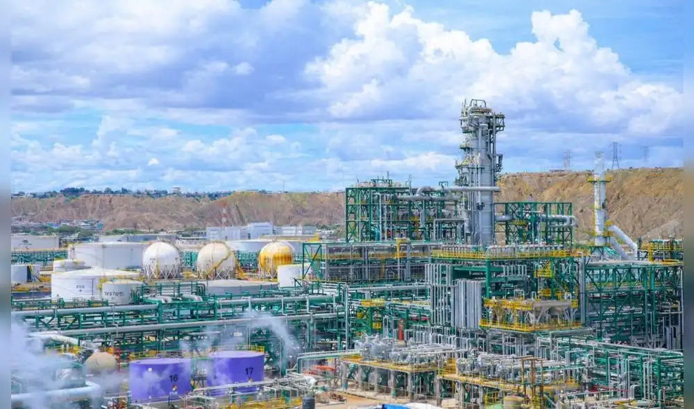 Fortalecer Petroperú con criterios técnicos, transparencia y disciplina financiera no implica ignorar sus errores, sino reconocer su papel estratégico en un mundo cada vez más volátil. Fortalecer Petroperú con criterios técnicos, transparencia y disciplina financiera no implica ignorar sus errores, sino reconocer su papel estratégico en un mundo cada vez más volátil.