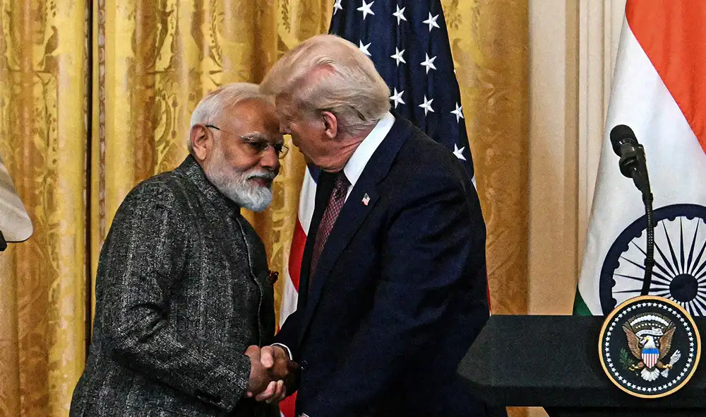 A pesar de las sanciones, India sigue incrementando su compra de crudo ruso, superando a China. Foto: AFP.