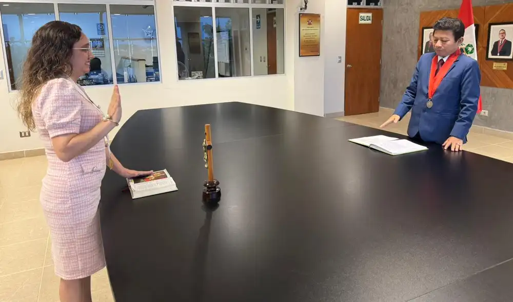 Li Córdova instó a las nuevas juezas a priorizar la atención a la ciudadanía. Fuente: Difusión.