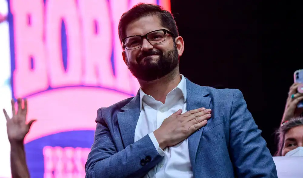 Su gobierno fue calificado con una nota 3,4 considerada desaprobatoria para el sistema chileno.