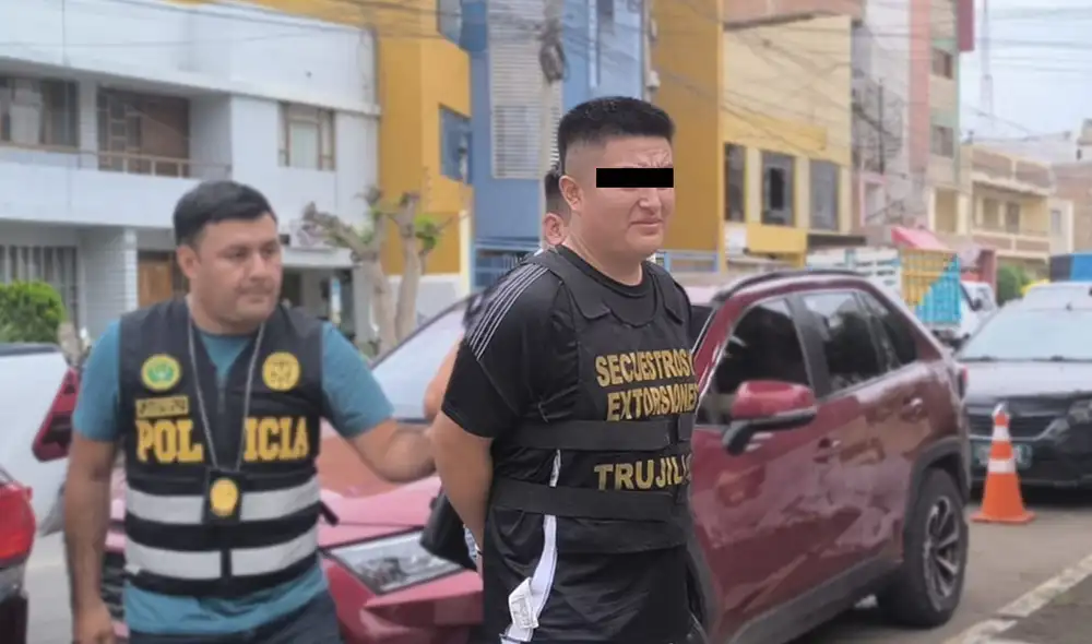 Detenido fue conducido a sede de la Divincri San Andrés.  Foto: Yolanda Goicochea - La República.