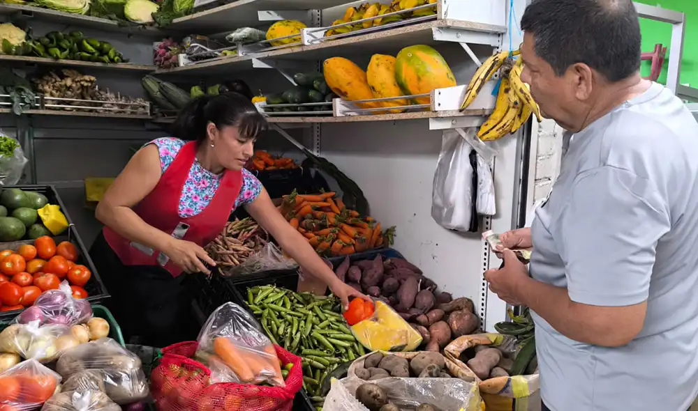 La cebolla se vende desde S/3 por kilo en el mercado Antenor Orrego de Chiclayo. Foto: Emmanuel Moreno - La República.