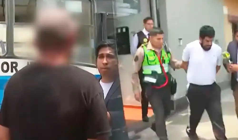 El delincuente fue capturado y trasladado a una comisaría del sector.