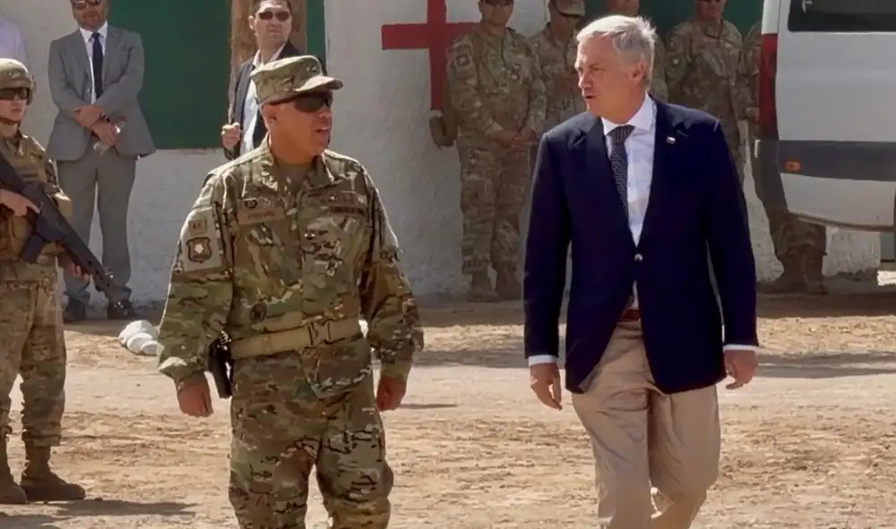 José Antonio Kast llegó a darle un mensaje al Ejército chile en el Cuartel Las Machas. Créditos: Liz Ferrer / URPI-LR José Antonio Kast llegó a darle un mensaje al Ejército chile en el Cuartel Las Machas. Créditos: Liz Ferrer / URPI-LR