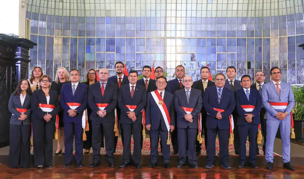 Estos son los nuevos ministros de José María Balcázar. Foto: Presidencia