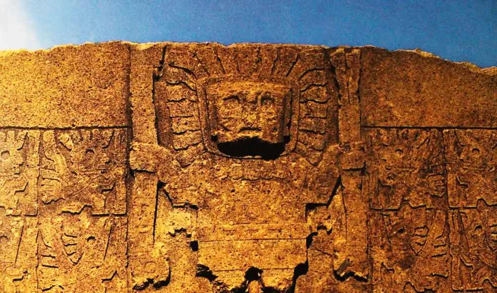 Una isla ubicada en el lago Titicaca, es considerado como lugar de origen de los Incas, según la mitología. Foto: Axismundi Una isla ubicada en el lago Titicaca, es considerado como lugar de origen de los Incas, según la mitología. Foto: Axismundi