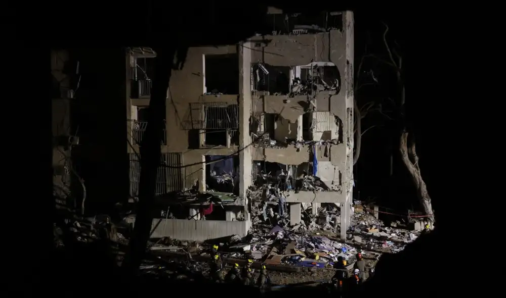 Dimona alberga el principal centro nuclear de Israel, lo que eleva la preocupación por la seguridad de la zona tras este ataque. Dimona alberga el principal centro nuclear de Israel, lo que eleva la preocupación por la seguridad de la zona tras este ataque.