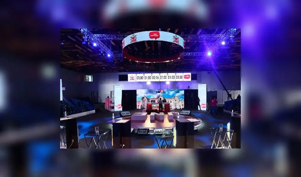 El debate presidencial inicia a las 8:00 p. m.