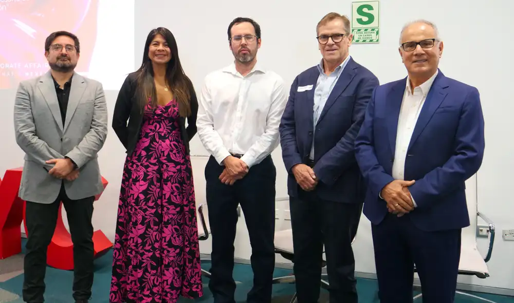 Líderes empresariales y especialistas intercambian perspectivas sobre gobernabilidad y economía. Fuente: Difusión. Líderes empresariales y especialistas intercambian perspectivas sobre gobernabilidad y economía. Fuente: Difusión.