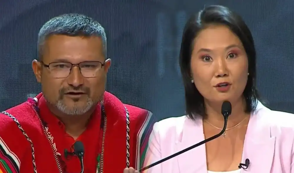 Atencio se pronunció sobre sus propuestas contra la corrupción durante el debate presidencial.