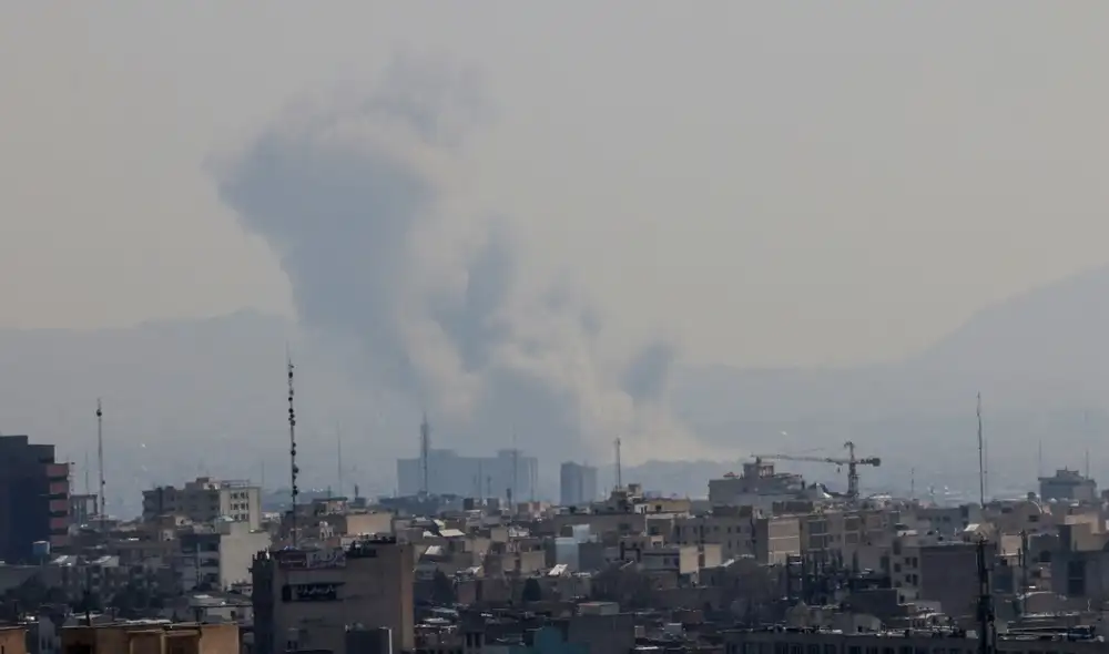 El Pentágono evalúa incursiones especiales en Irán, mientras que las Fuerzas de Defensa de Israel se preparan para enfrentar múltiples amenazas tras ataques de los hutíes yemeníes.