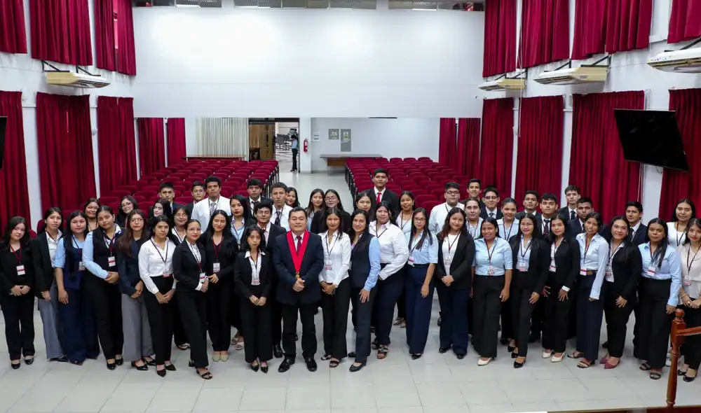 El presidente de la corte enfatizó que este programa ofrece a estudiantes y egresados una valiosa experiencia en el sistema de justicia. Fuente: Difusión. El presidente de la corte enfatizó que este programa ofrece a estudiantes y egresados una valiosa experiencia en el sistema de justicia. Fuente: Difusión.