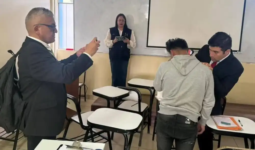 El examen de admisión 2026-I de la Universidad Nacional de Cajamarca fue objeto de sospechas tras la intervención de diez postulantes por uso de dispositivos electrónicos prohibidos.