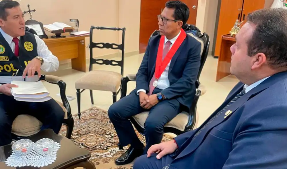 Durante la reunión, se evaluaron los mecanismos de coordinación entre el Poder Judicial y la Policía. Fuente: Difusión.