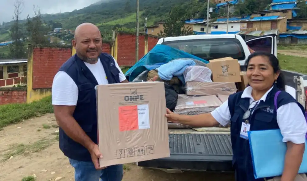 Todas las mesas de sufragio, incluidas en zonas remotas, fueron instaladas a tiempo. Fuente: Difusión. Todas las mesas de sufragio, incluidas en zonas remotas, fueron instaladas a tiempo. Fuente: Difusión.