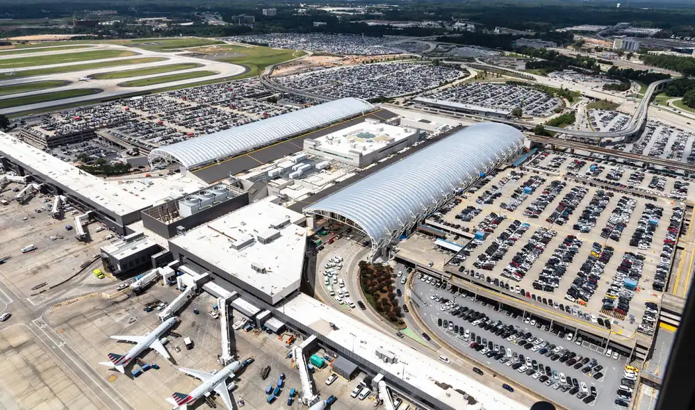Atlanta encabeza el ranking del aeropuerto más transitado del mundo en 2025 con 106,3 millones de pasajeros. Foto: Hartsfield-Jackson Atlanta International Airport