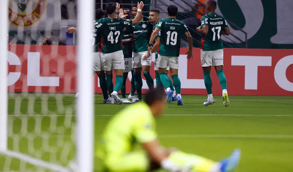 Sporting Cristal perdió su primer partido en fase de grupos de Copa Libertadores. Foto: AFP Sporting Cristal perdió su primer partido en fase de grupos de Copa Libertadores. Foto: AFP