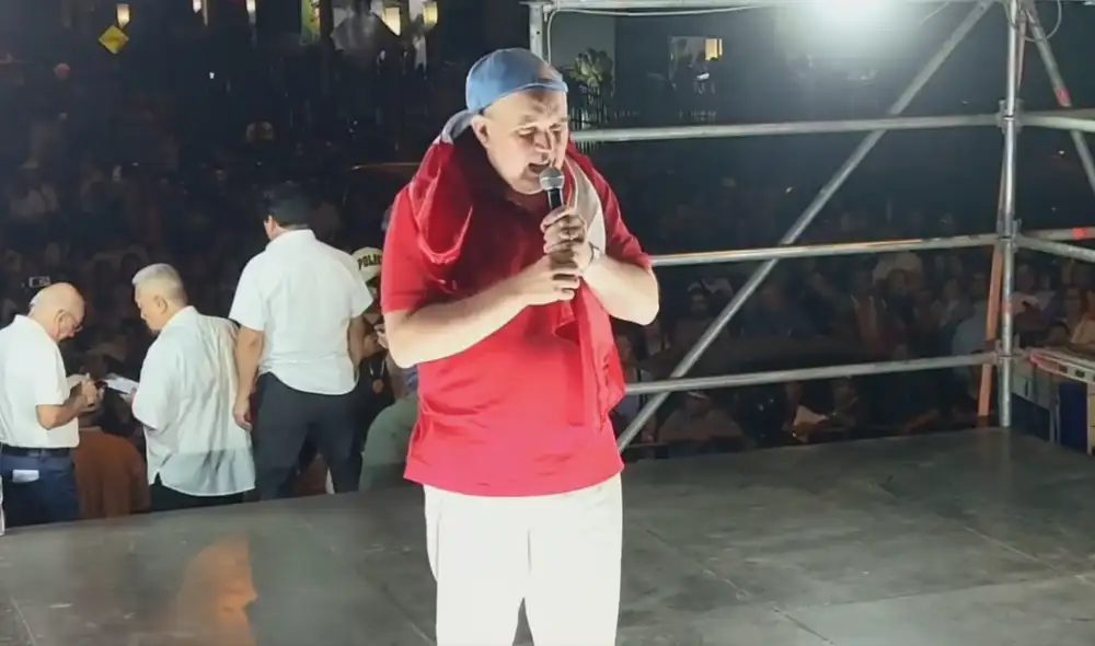 La "Gran Marcha: ¡Defendamos la Democracia!" inició al promediar las 5.00 p.m. y tuvo como punto de encuentro el Campo de Marte. Foto: Renovación Popular/Facebook