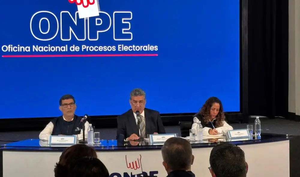 Funcionarios de la ONPE participaron en conferencia de prensa | Foto: Grecia Infante / URPI-LR