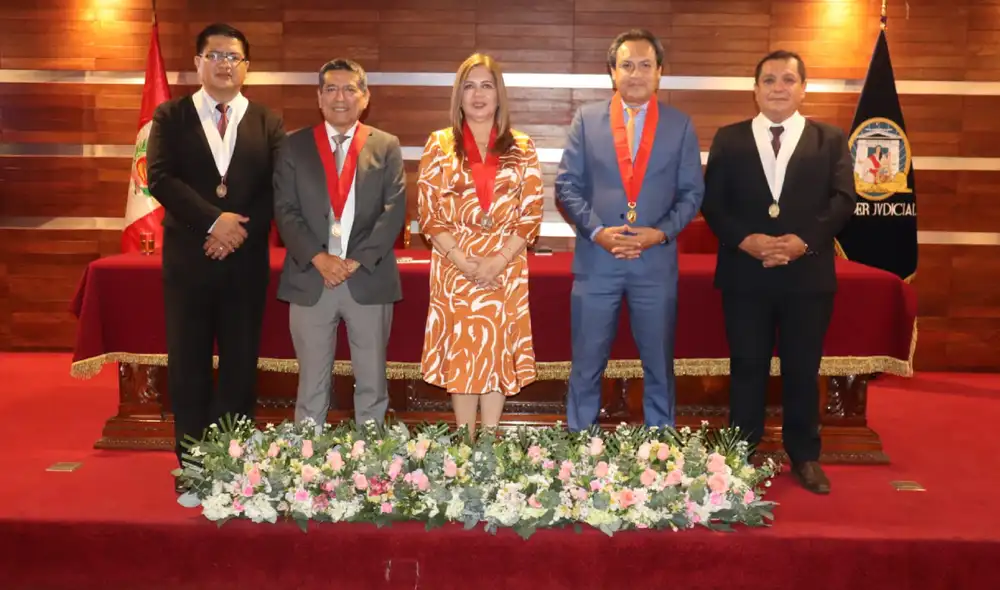 La ceremonia incluyó el izamiento del Pabellón Nacional y actividades de salud como una campaña médico preventiva. Fuente: Difusión.