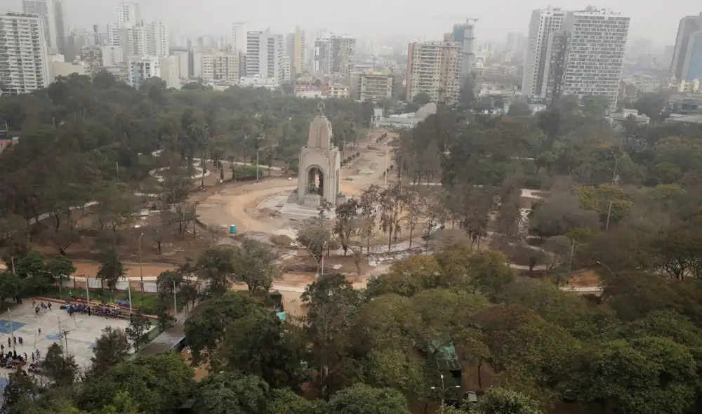 RIESGO. Desde el inicio de las obras, el acceso al público fue restringido y residentes de Jesús María denuncian afectación a árboles con décadas de antigüedad.
