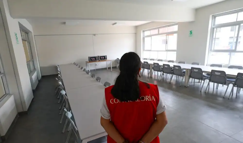 La Contraloría General alertó que 128 escuelas en Lima Metropolitana no reciben el Programa de Alimentación Escolar, afectando a más de 27 mil estudiantes de inicial y primaria.