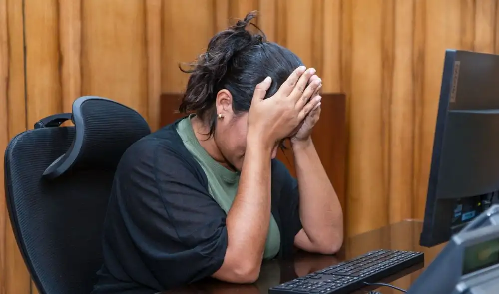 Problemas de salud mental en el trabajo afectan mayormente a mujeres en Perú