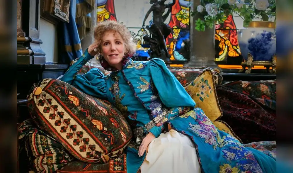 Bernhardt es interpretada por Sandrine Kiberlain.