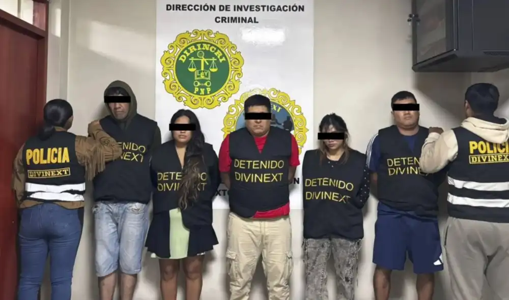 La Policía Nacional del Perú desarticuló la banda Los Chukis Nueva Sangre, acusada de extorsión y ataques explosivos contra empresarios en Lima Este, tras un operativo coordinado. La Policía Nacional del Perú desarticuló la banda Los Chukis Nueva Sangre, acusada de extorsión y ataques explosivos contra empresarios en Lima Este, tras un operativo coordinado.
