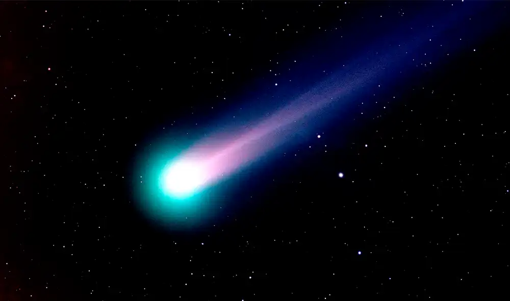Un nuevo estudio del cometa 3I/ATLAS revela que su agua presenta un contenido de deuterio alto. Foto: Futurism Un nuevo estudio del cometa 3I/ATLAS revela que su agua presenta un contenido de deuterio alto. Foto: Futurism