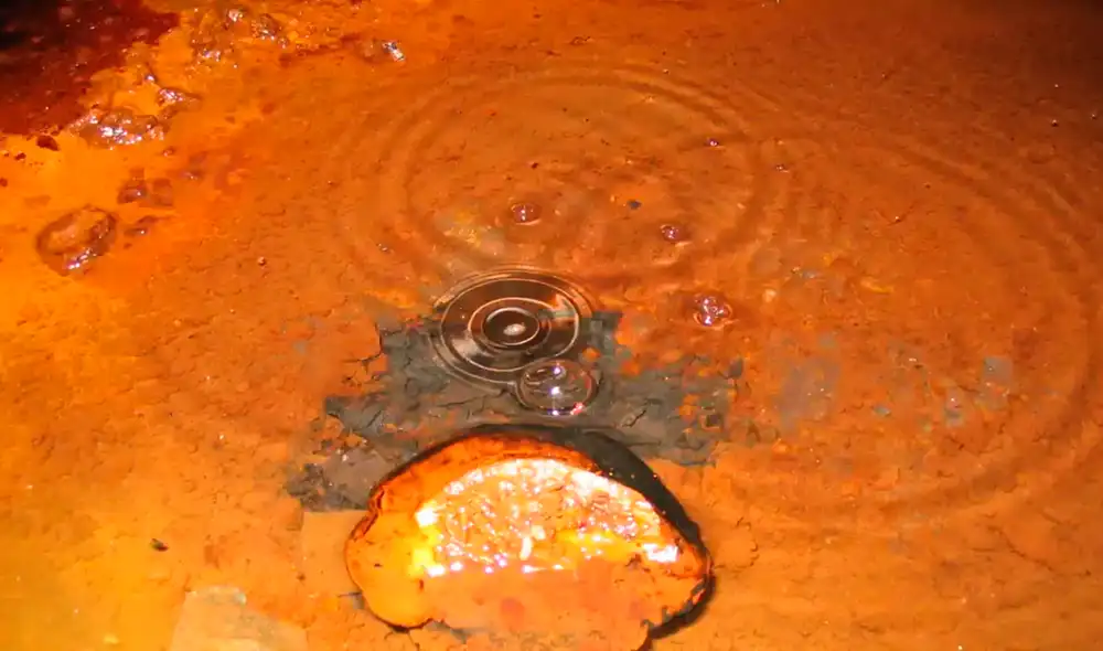 Científicos tomaron muestras de agua de las profundidades de una mina de metales canadiense. Foto: Universidad de Toronto.