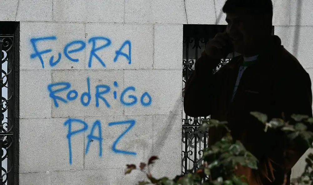 Sectores sociales protestan por la falta de políticas para abordar la crisis económica en Bolivia. Foto: AFP. Sectores sociales protestan por la falta de políticas para abordar la crisis económica en Bolivia. Foto: AFP.