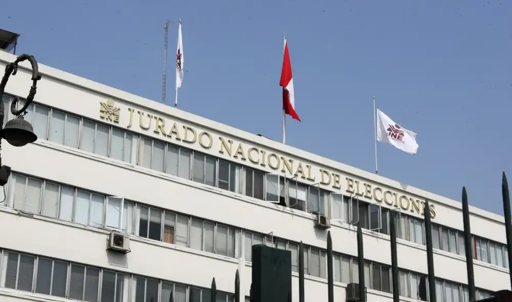 JNE desplegará más de 2 mil fiscalizadores de contingencia para la segunda vuelta presidencial. JNE desplegará más de 2 mil fiscalizadores de contingencia para la segunda vuelta presidencial.