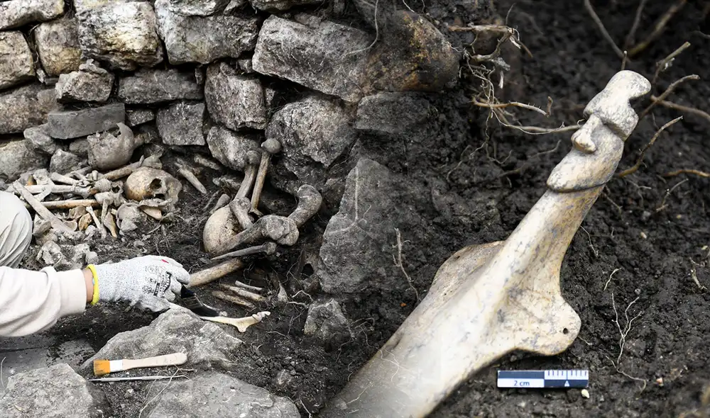 Investigadores peruanos han descubierto una estructura funeraria de 600 años en la ciudadela preinca de Kuélap, en Amazonas, lo que podría transformar su atractivo turístico.