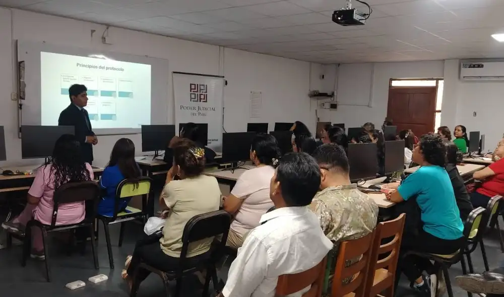 El evento busca fortalecer las competencias del personal educativo para abordar situaciones de vulnerabilidad en aulas. Fuente: facebook.