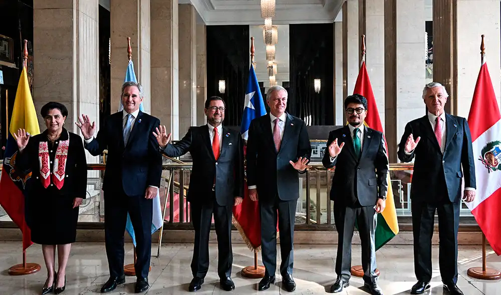 Cancilleres y ministros de Seguridad firmaron un acuerdo de cooperación, marcando un esfuerzo conjunto para frenar el crimen organizado. Foto: AFP.