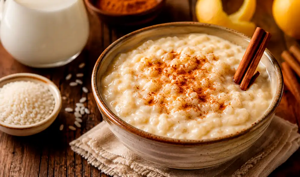 El arroz con leche destaca por su textura cremosa y su tradición asturiana. Expertos revelan que su preparación perfecta va más allá de los ingredientes. El arroz con leche destaca por su textura cremosa y su tradición asturiana. Expertos revelan que su preparación perfecta va más allá de los ingredientes.