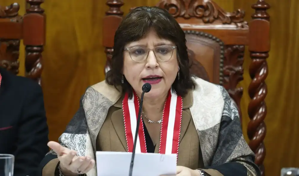 Delia Espinoza, decana del Colegio de Abogados de Lima, solicita al JNE votar en la segunda vuelta electoral. Delia Espinoza, decana del Colegio de Abogados de Lima, solicita al JNE votar en la segunda vuelta electoral.
