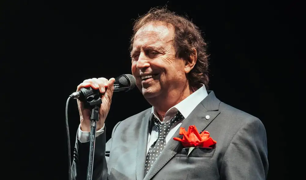 Dyango llega a Lima para dar un emotivo concierto el 4 de junio en el Parque de la Exposición, acompañado por su hijo Marco Llunas.