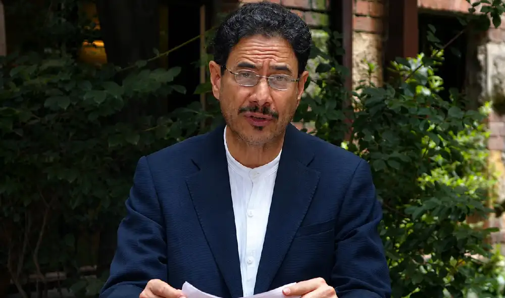 Iván Cepeda advierte que Abelardo de la Espriella representa una amenaza para la democracia en Colombia