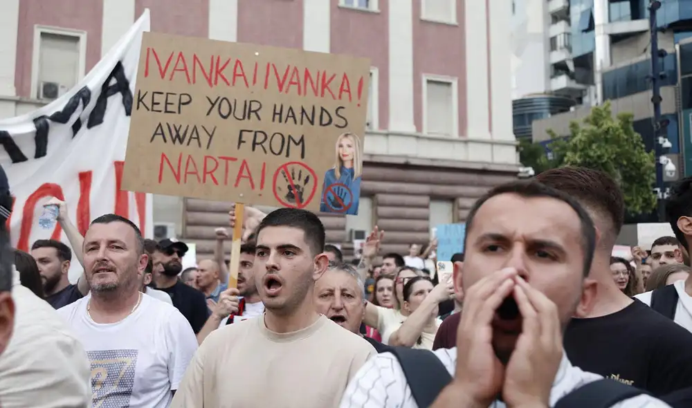 Miles de personas se movilizaron durante cuatro días consecutivos en Albania para exigir la cancelación de un megaproyecto turístico vinculado a Jared Kushner