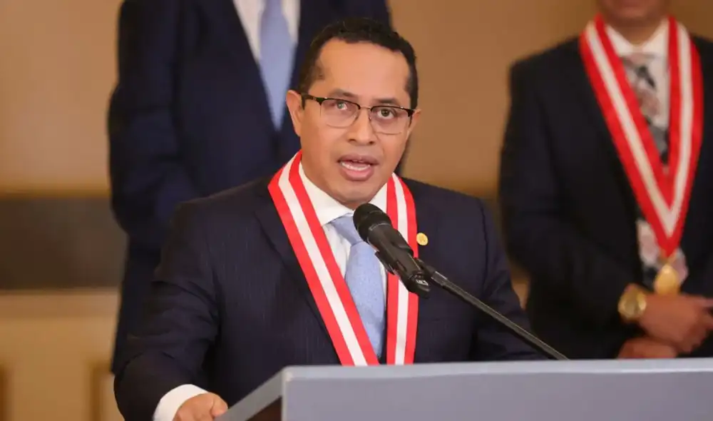 Roberto Burneo advierte que personeros tienen prohibido publicar videos del conteo de votos en redes sociales