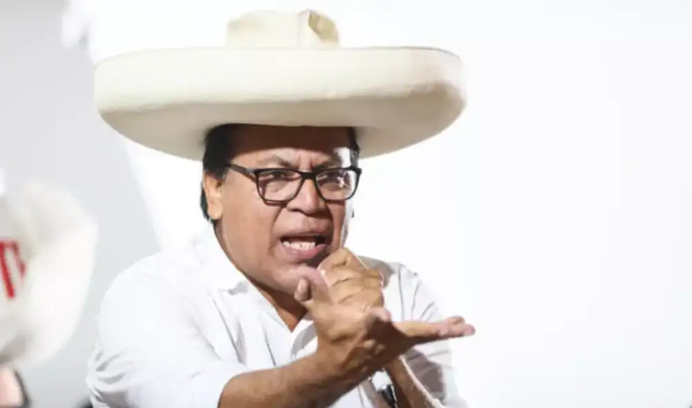 Roberto Sánchez, candidato presidencial de Juntos por el Perú, responsabiliza a la Onpe por irregularidades en las cédulas de votación. Roberto Sánchez, candidato presidencial de Juntos por el Perú, responsabiliza a la Onpe por irregularidades en las cédulas de votación.