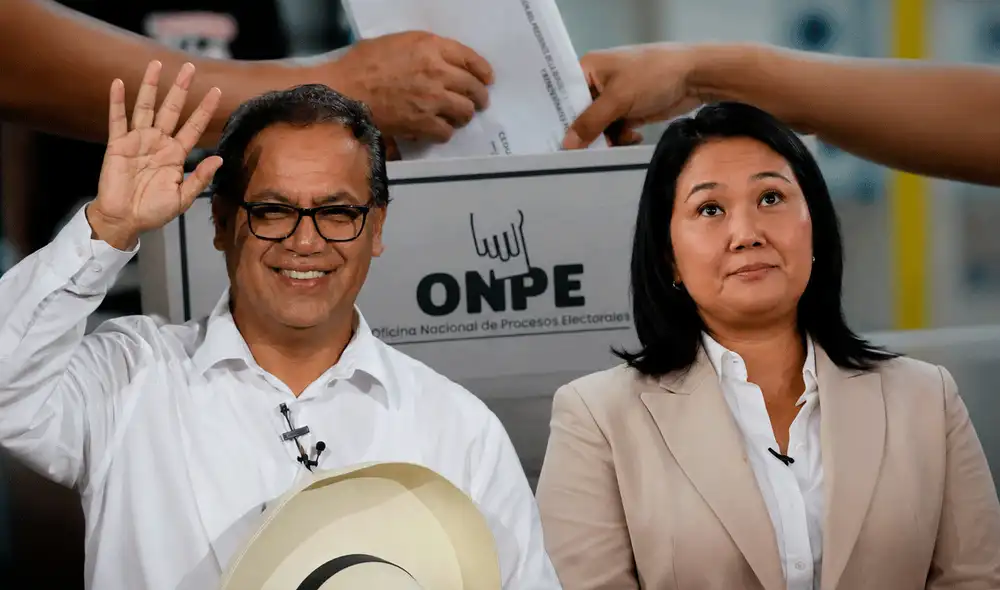 Keiko Fujimori y Roberto Sánchez se disputan el sillón presidencial.