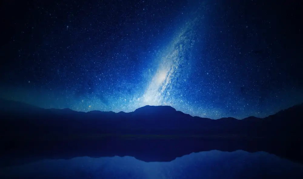 La gigantesca reserva de agua se encuentra 12.000 años luz de la TIerra. Foto: Unplash/juskteez