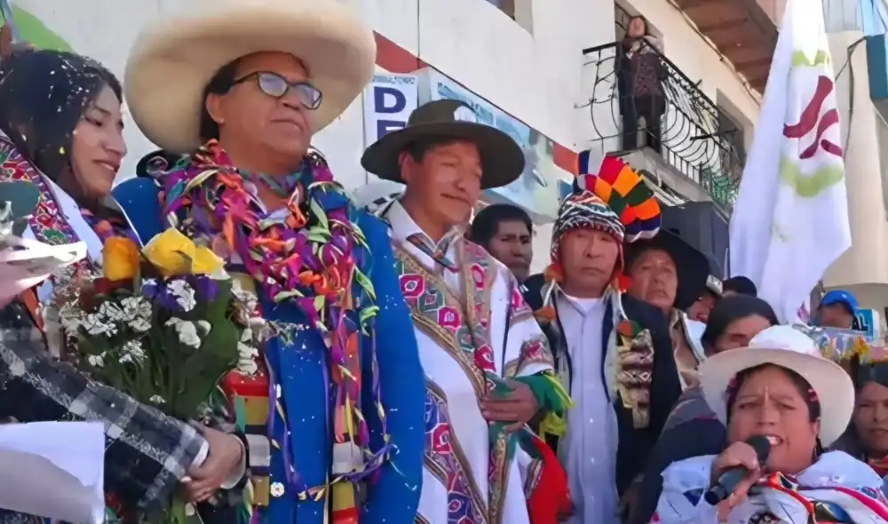 Roberto Sánchez llega a Cusco, recorre provincias altas y exige reconteo total de votos Roberto Sánchez llega a Cusco, recorre provincias altas y exige reconteo total de votos